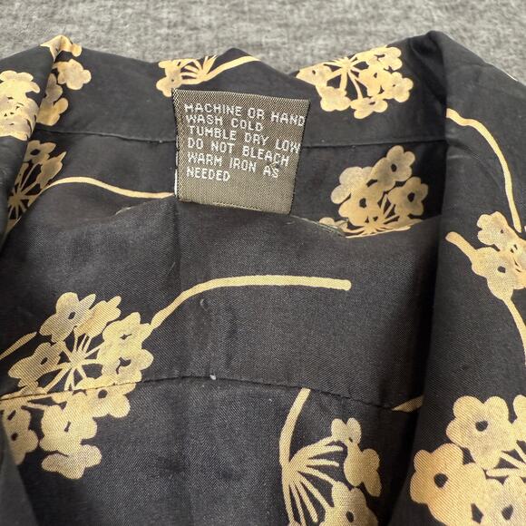 Silk Icon Women's 100% Silk Button Down Medium Floral Front Pockets Eclectic - Picture 6 of 8